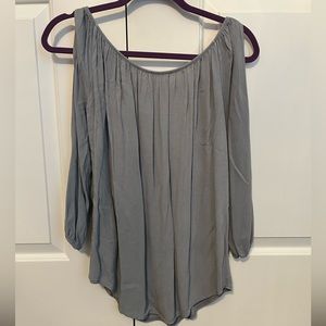 NWT Grey/Blue Don’t Ask Why Off-The-Shoulder One Size Top
